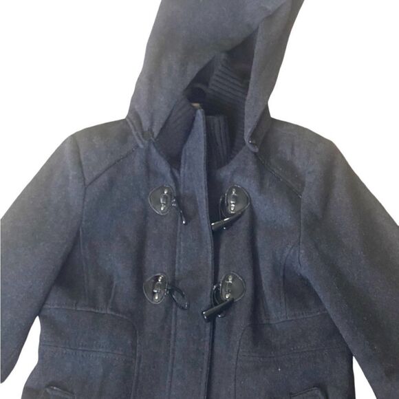 Guess Gray Wool Blend Toggle Closure Pea Coat. Size Small. - Picture 2 of 12